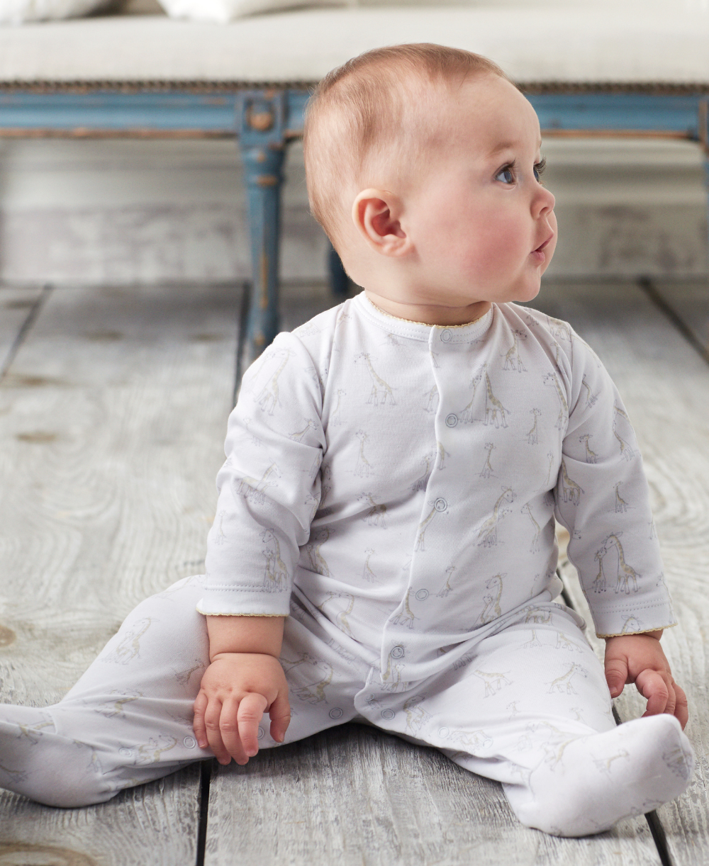 Giraffe Generations 5 PC Gift - Kissy Kissy